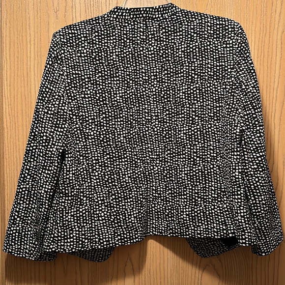 LOFT Blazer - Picture 3 of 4